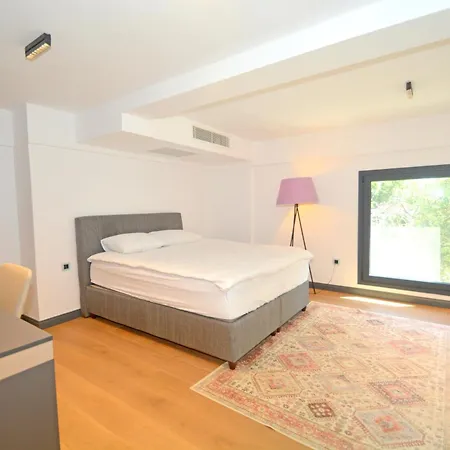 Sea View In Upscale Yalikavak Villa *