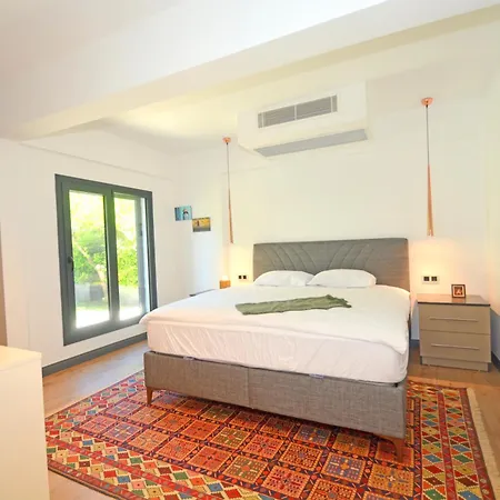 Sea View In Upscale Yalikavak *