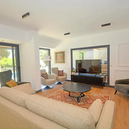 Vila Sea View In Upscale Yalikavak *