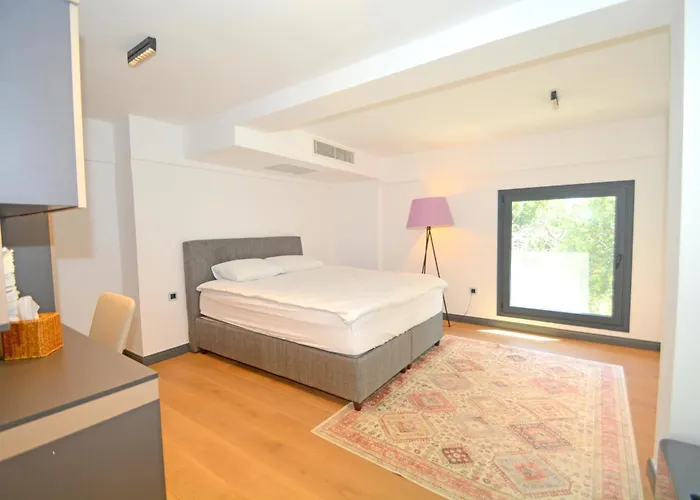 Sea View In Upscale Yalikavak Villa *